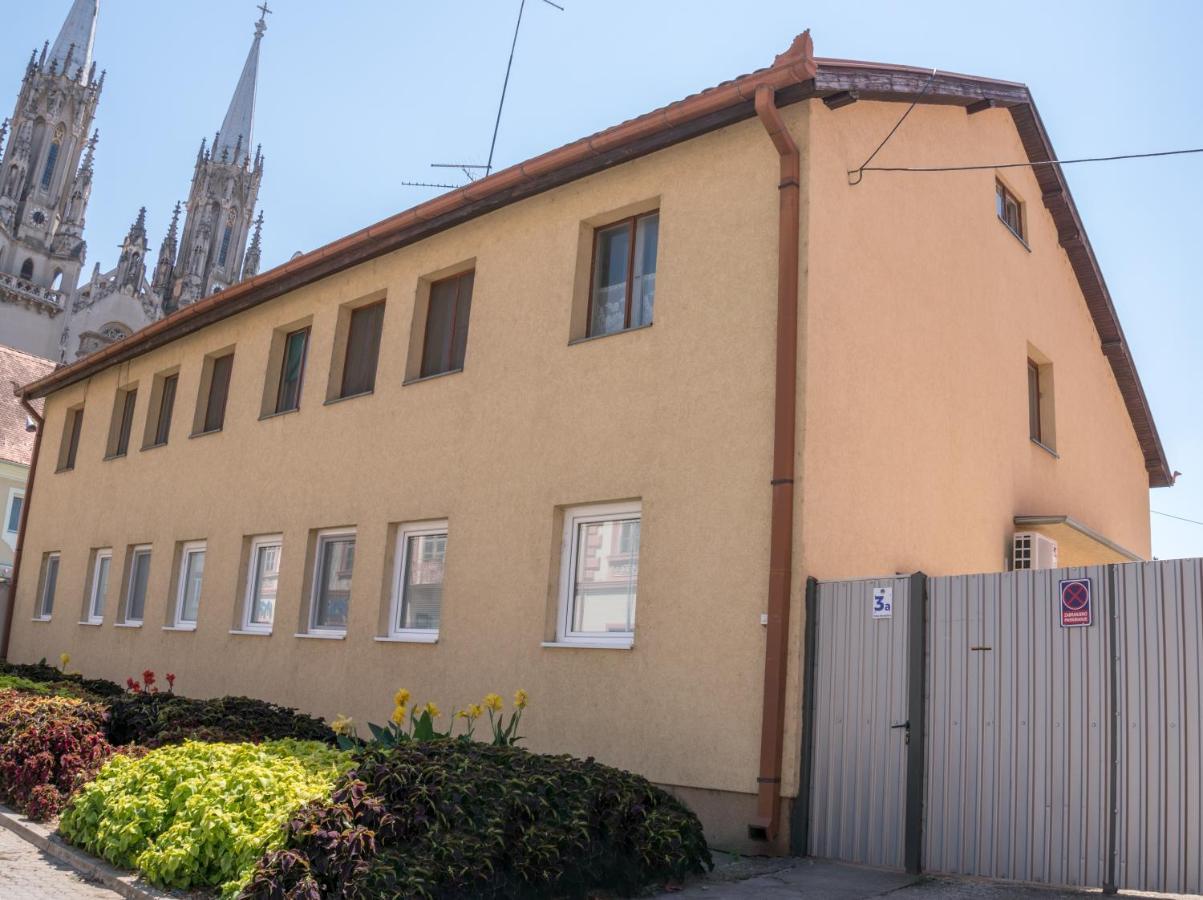 Gerardus Apartmani Vârşeţ Exterior foto