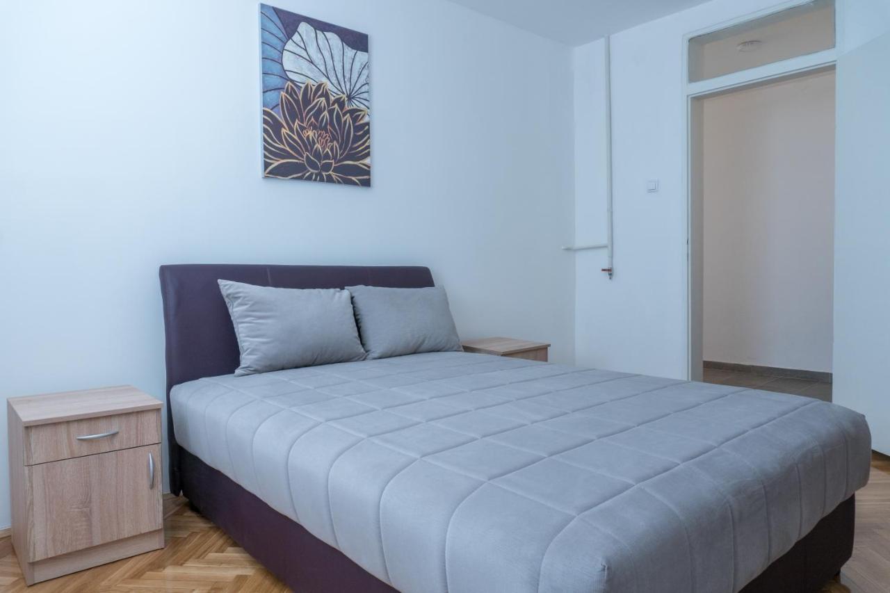 Gerardus Apartmani Vârşeţ Exterior foto